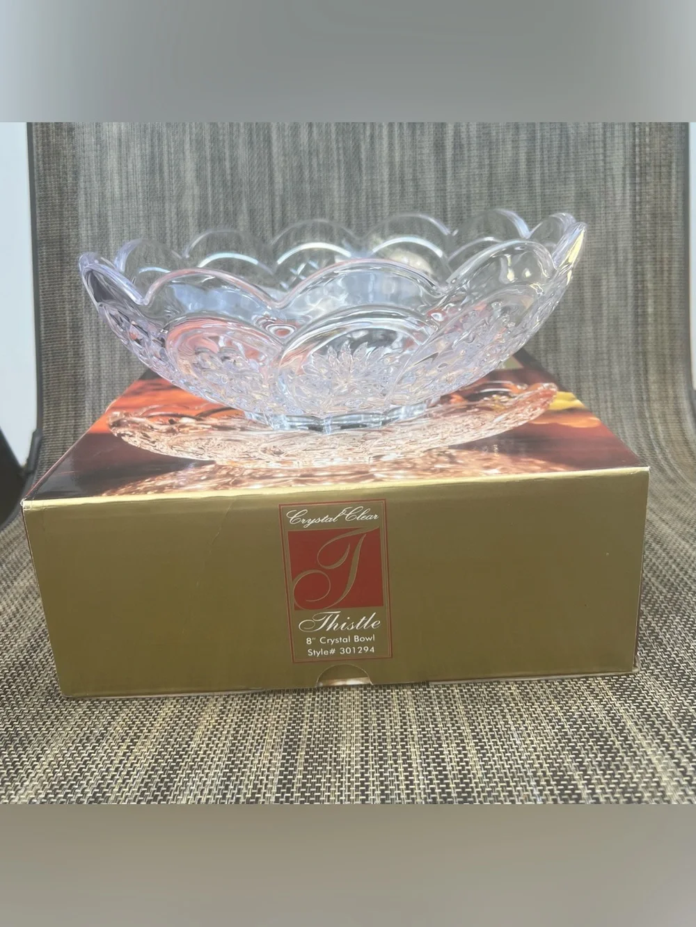 Crystal Clear Thistle Glass 8’ Bowl - Clear
